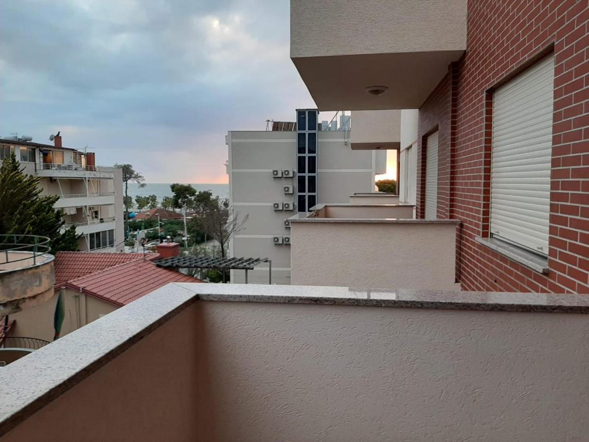 Milka Apartment Голем Екстер'єр фото